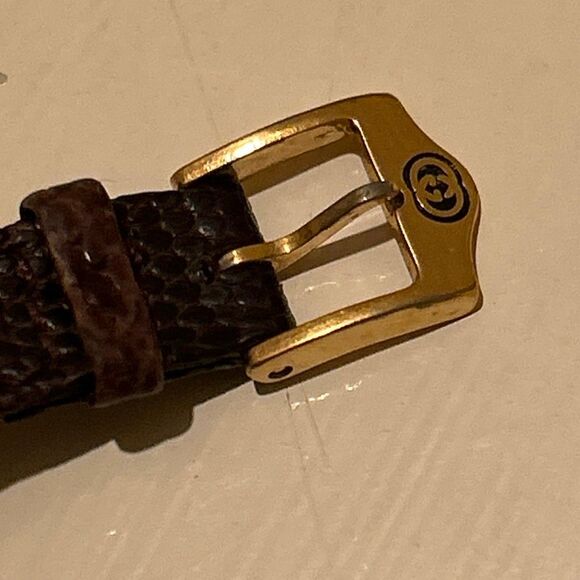 Gucci 4200L Gold Tone Rectangle Watch Brown Embossed Leather Band Old Money Prep - Picture 6 of 8